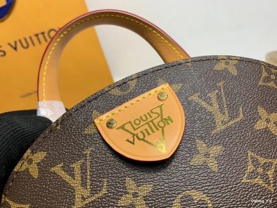 VUITTON LOUIS BACKPACK 0709
